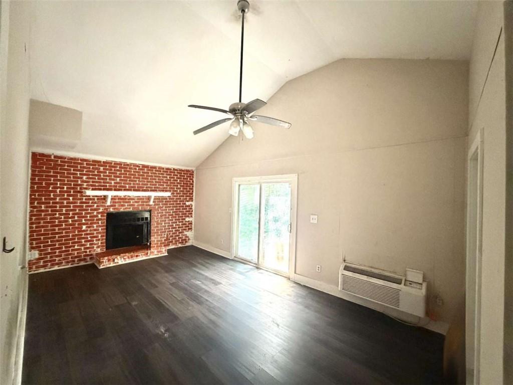 2486 Ivydale Drive