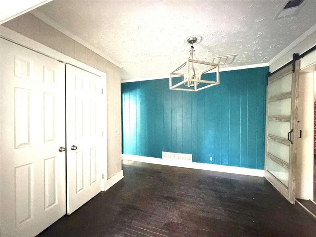 2486 Ivydale Drive