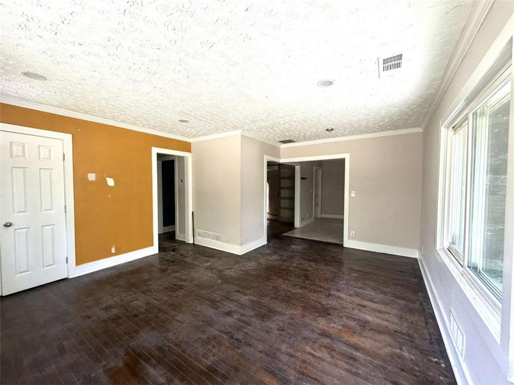2486 Ivydale Drive