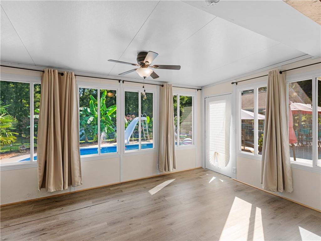 837 Sunset Drive