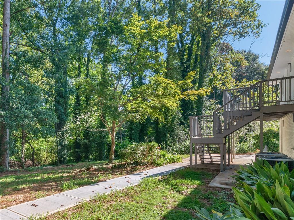 984 Morrow Road