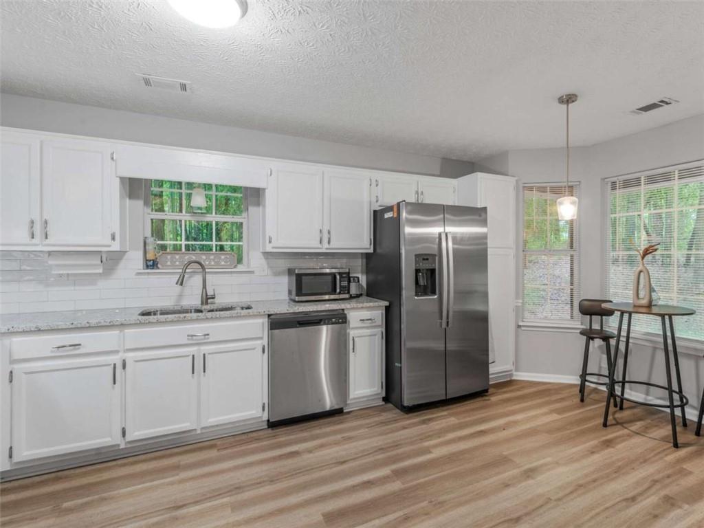 140 Oaklake Drive