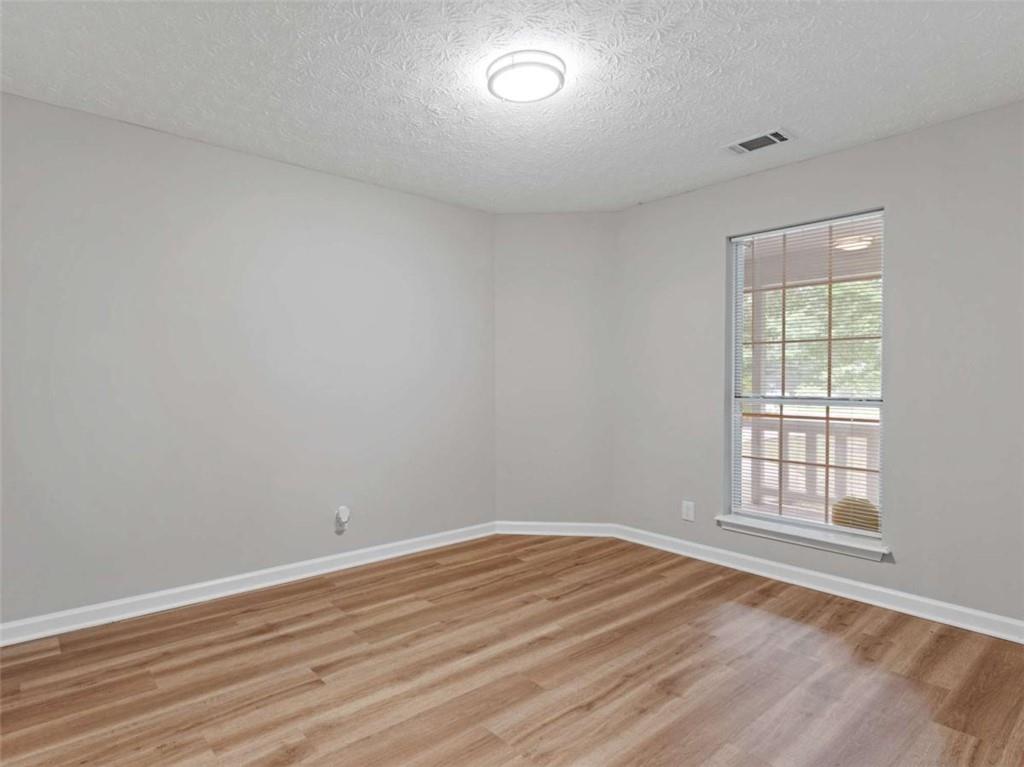 140 Oaklake Drive