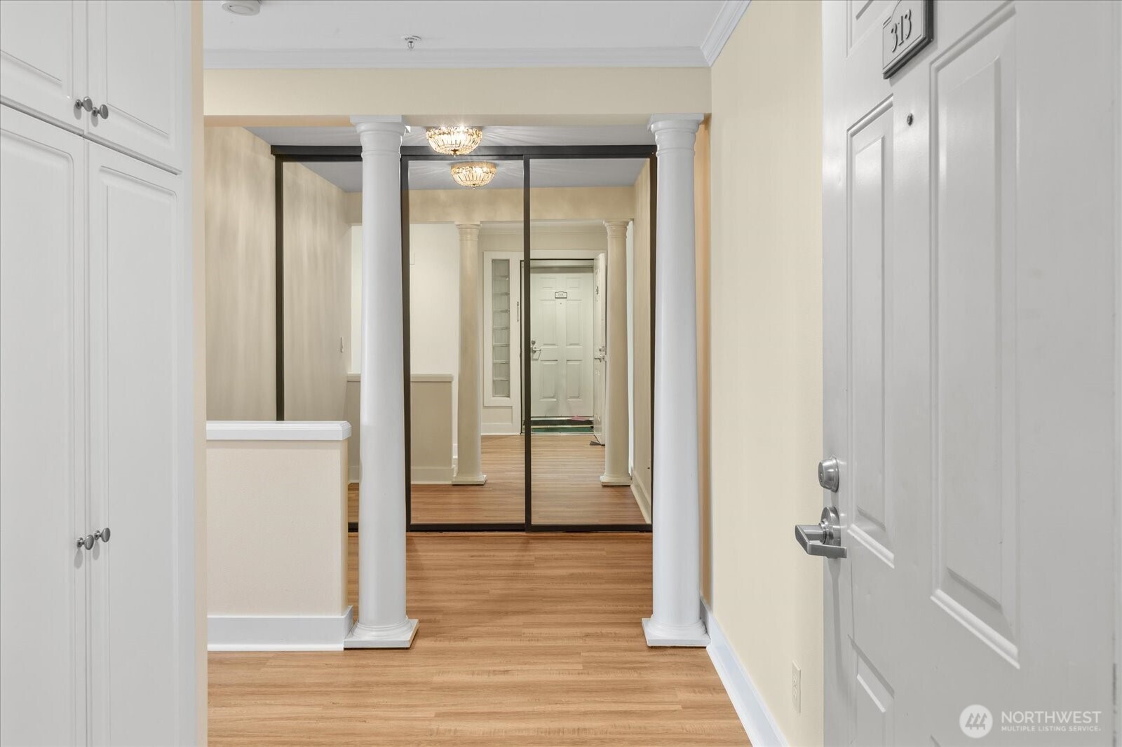 1417 Queen Anne Avenue N Unit: 313