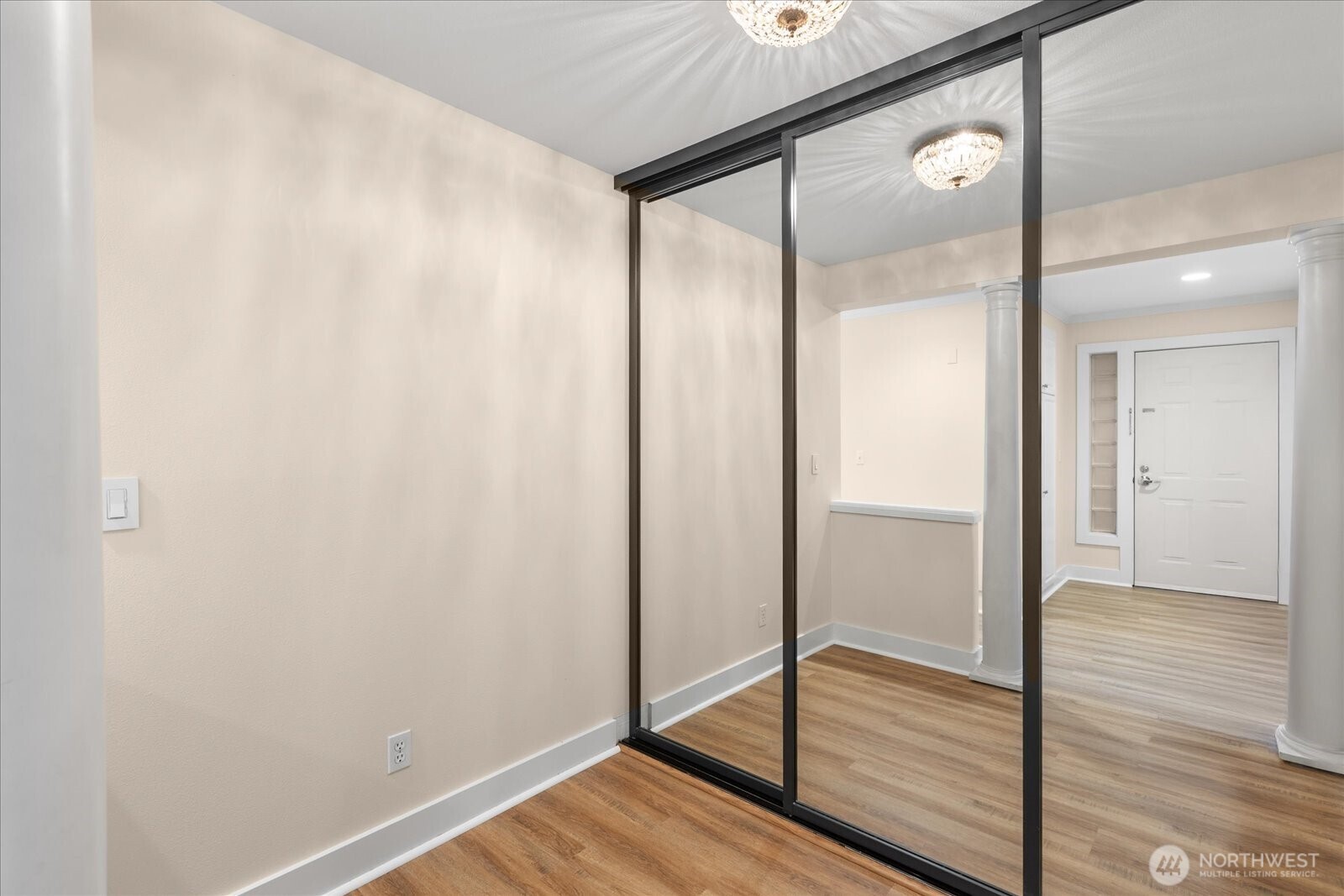 1417 Queen Anne Avenue N Unit: 313