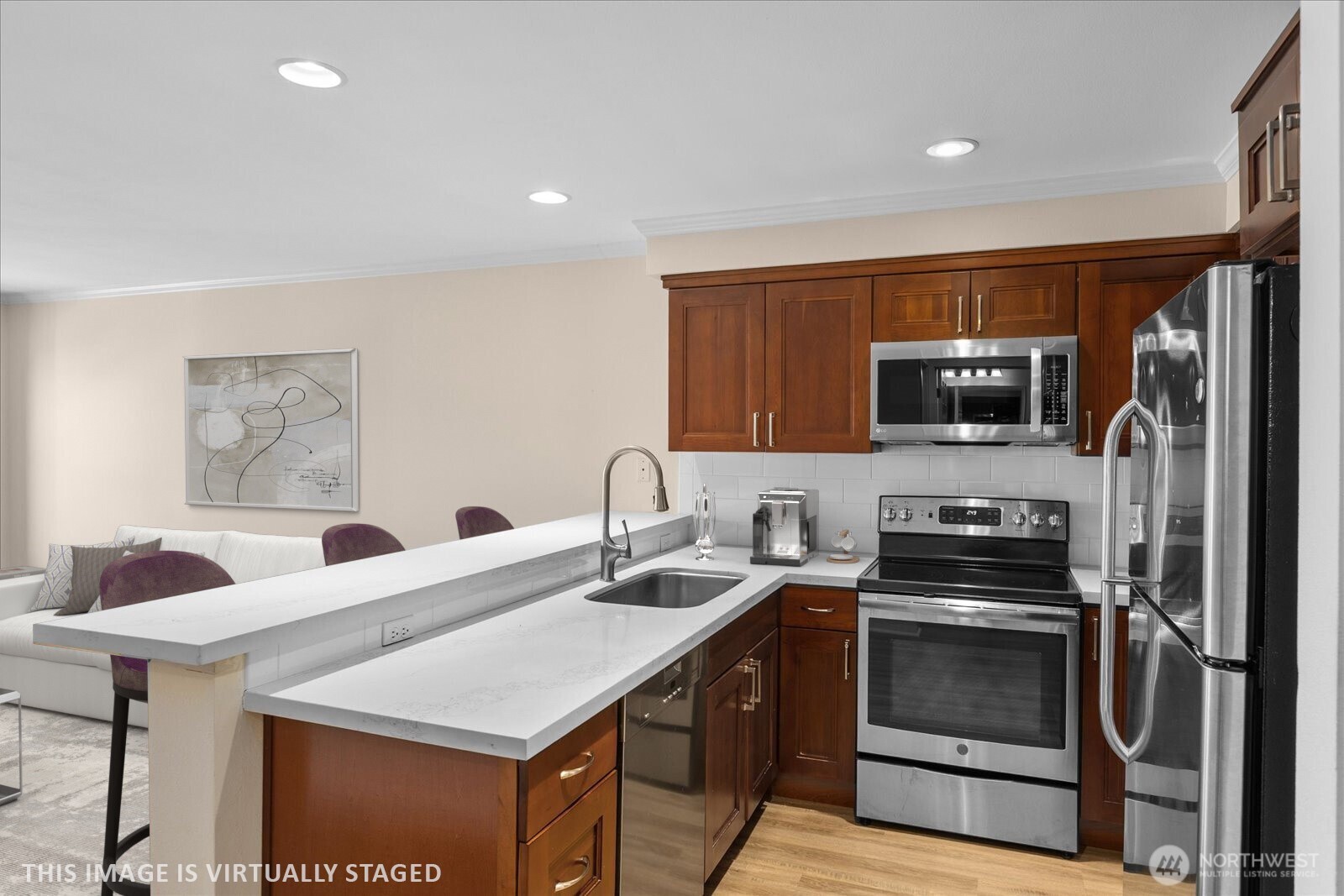 1417 Queen Anne Avenue N Unit: 313