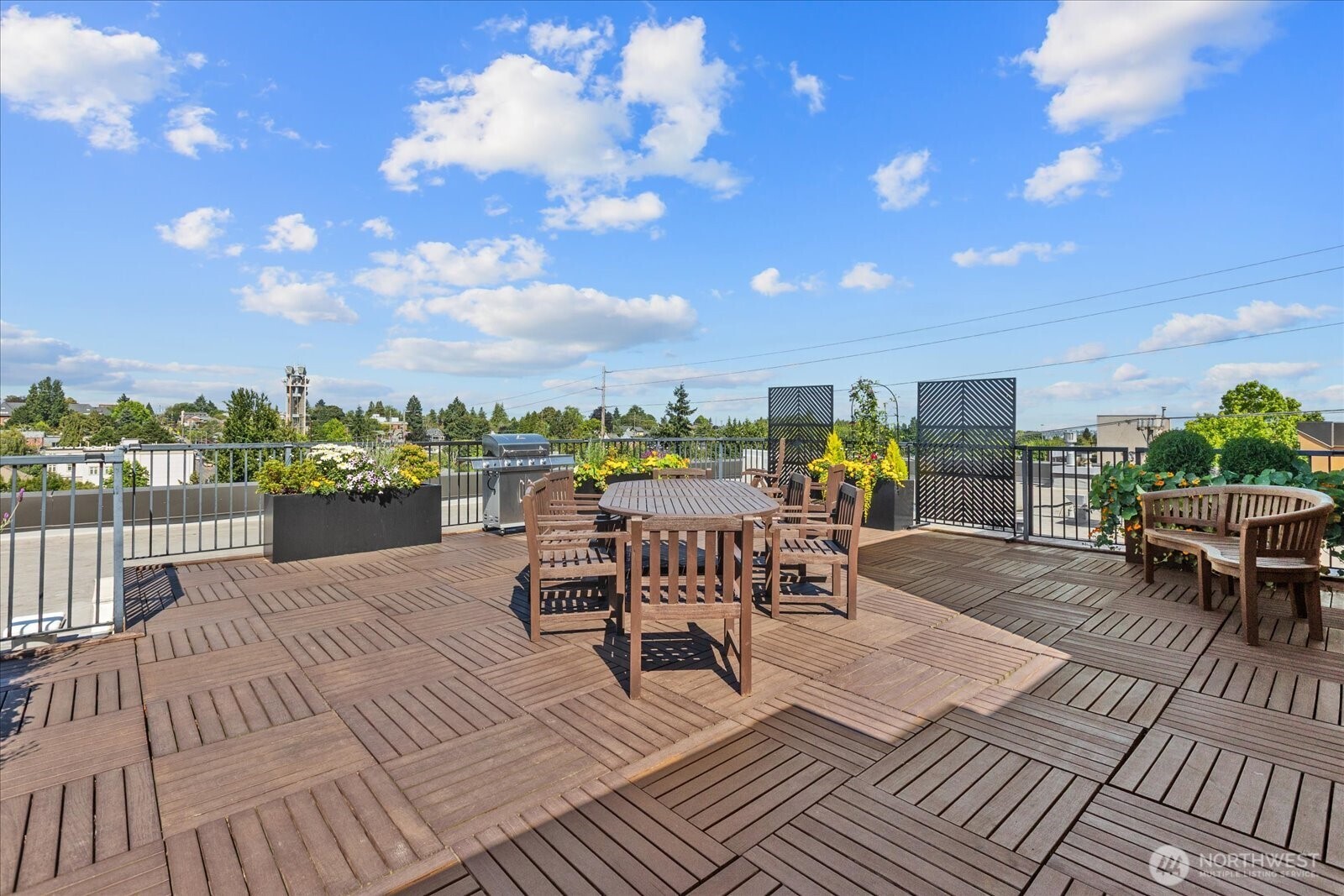 1417 Queen Anne Avenue N Unit: 313