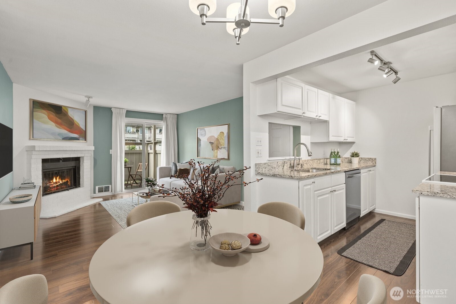 14200 NE 171st St Unit: E104