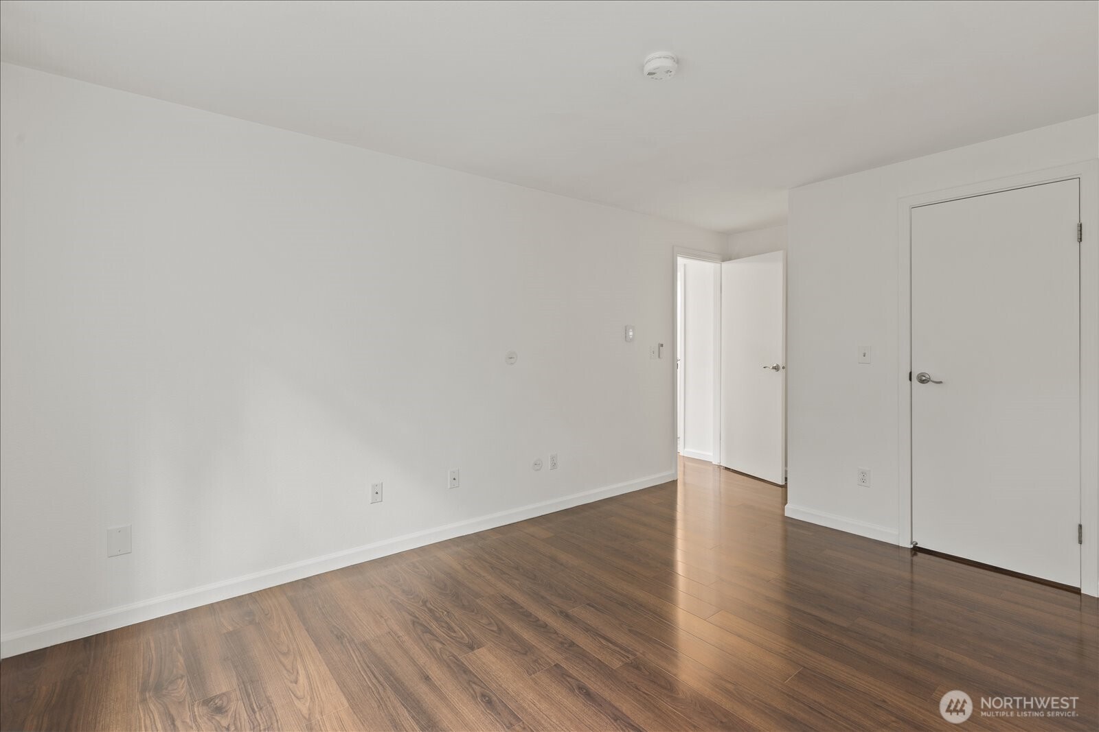 14200 NE 171st St Unit: E104