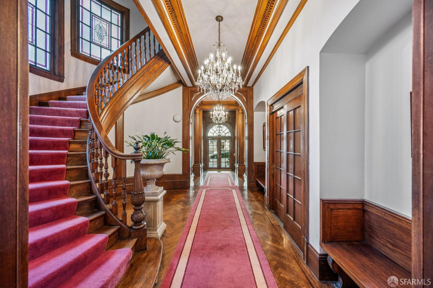 901 Powell Street # 18