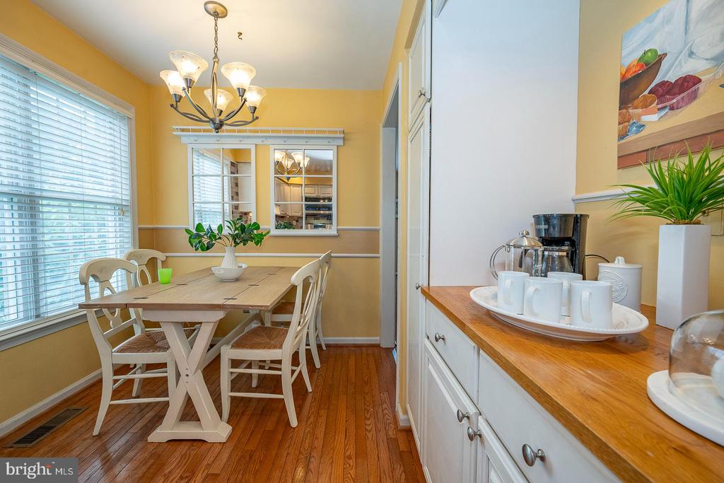 584 PEWTER DRIVE