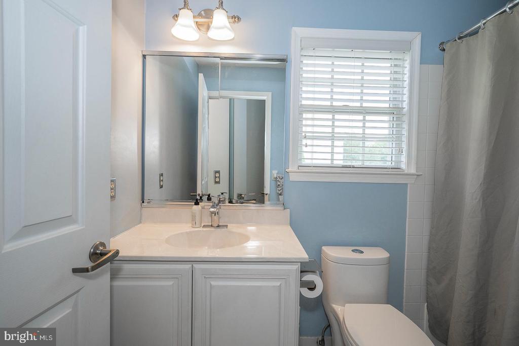 584 PEWTER DRIVE