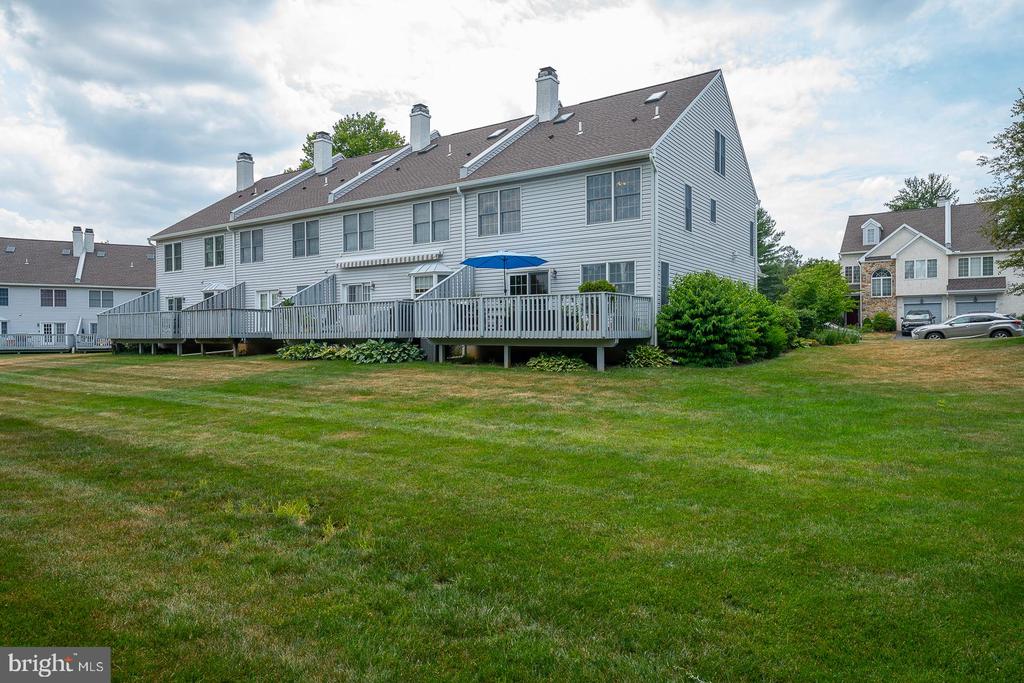584 PEWTER DRIVE