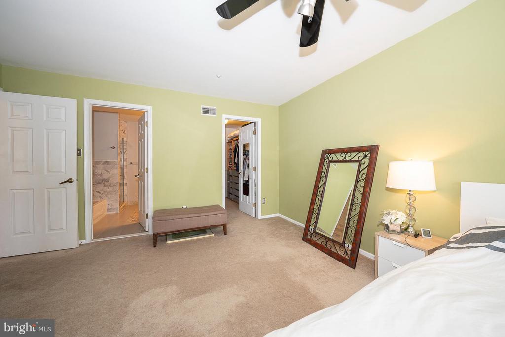 584 PEWTER DRIVE