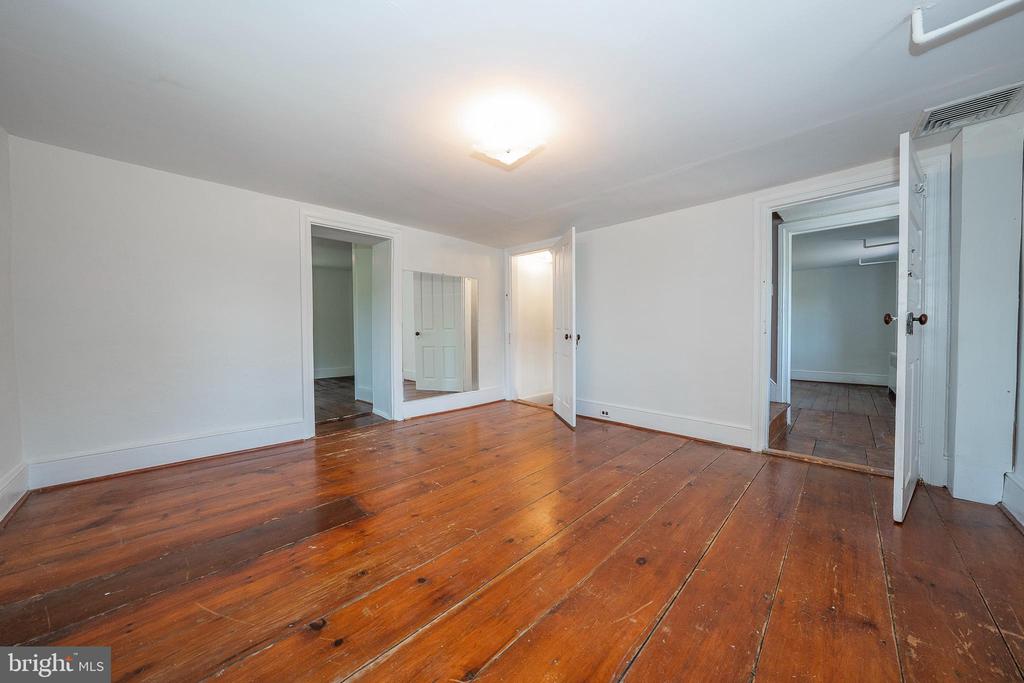 260 STONY RUN ROAD