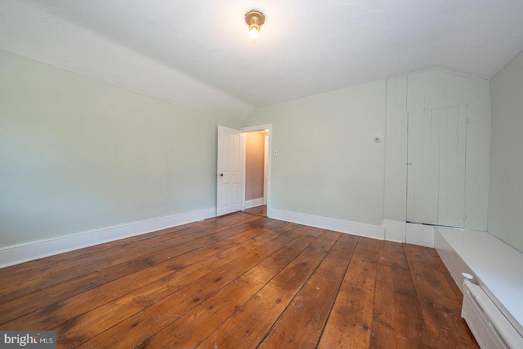 260 STONY RUN ROAD