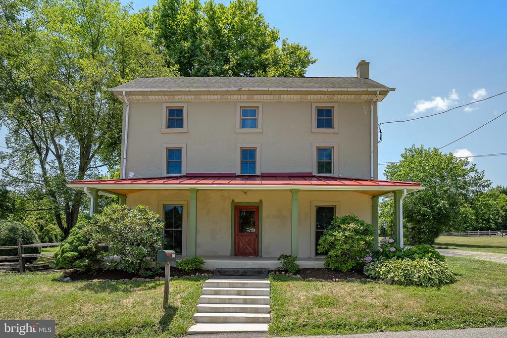 260 STONY RUN ROAD