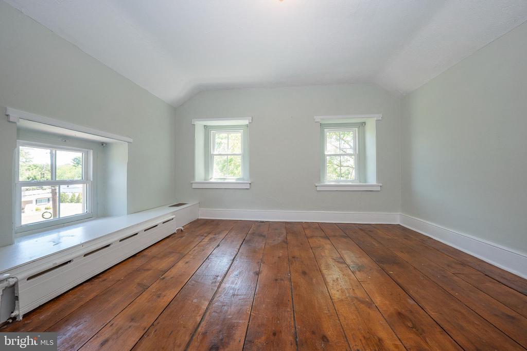 260 STONY RUN ROAD