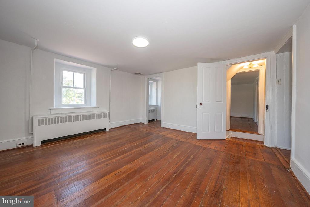 260 STONY RUN ROAD