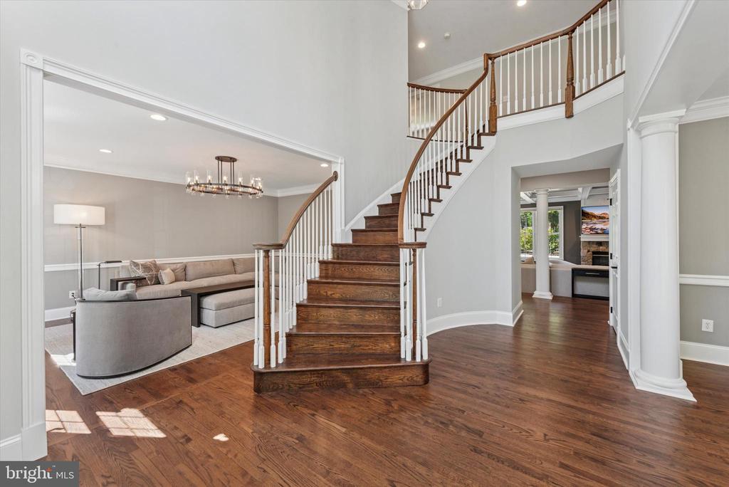 228 WEATHERHILL DRIVE