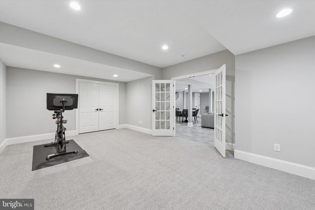 228 WEATHERHILL DRIVE