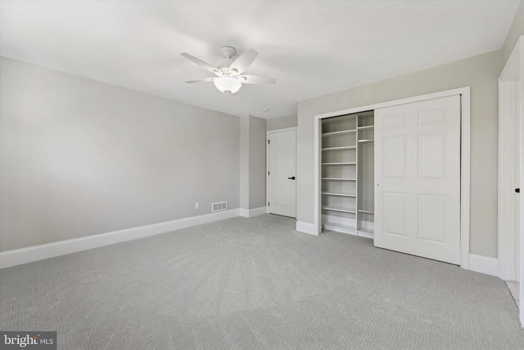 228 WEATHERHILL DRIVE