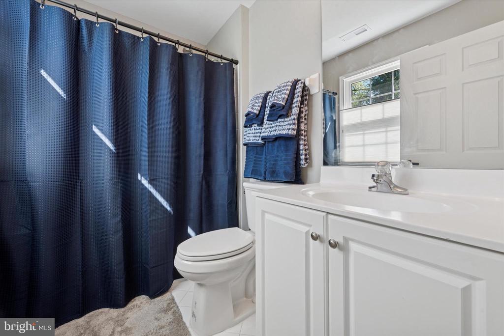 228 WEATHERHILL DRIVE