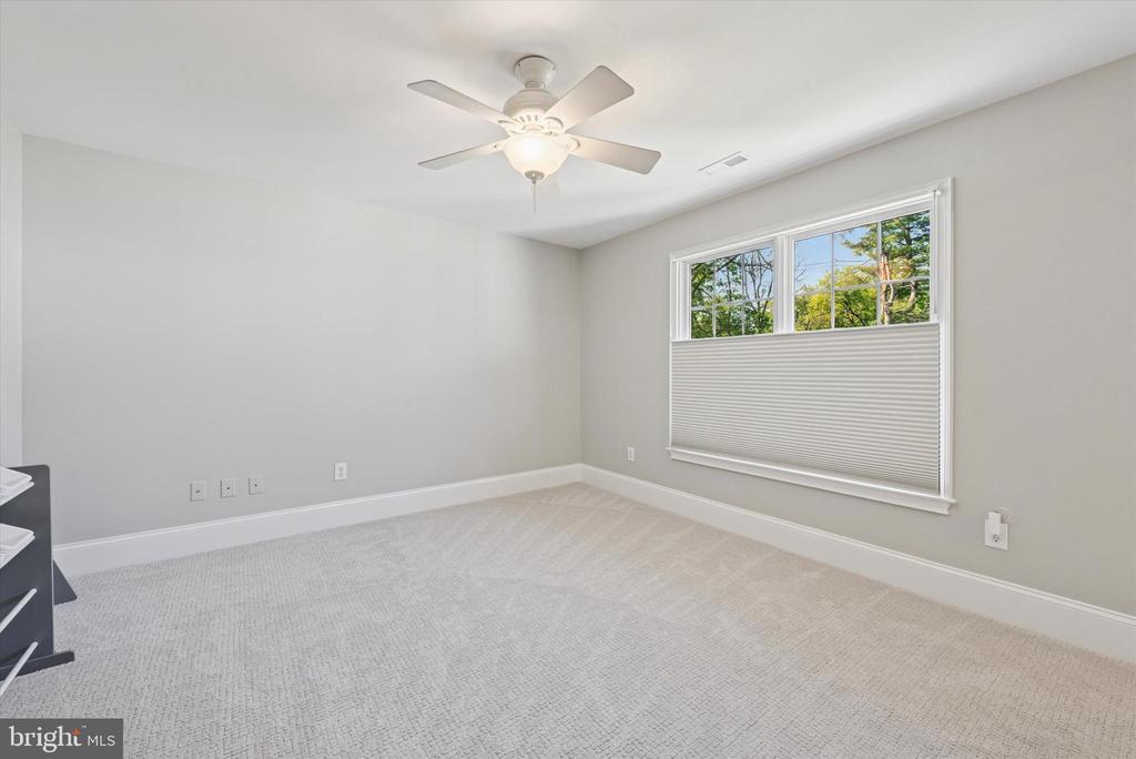 228 WEATHERHILL DRIVE