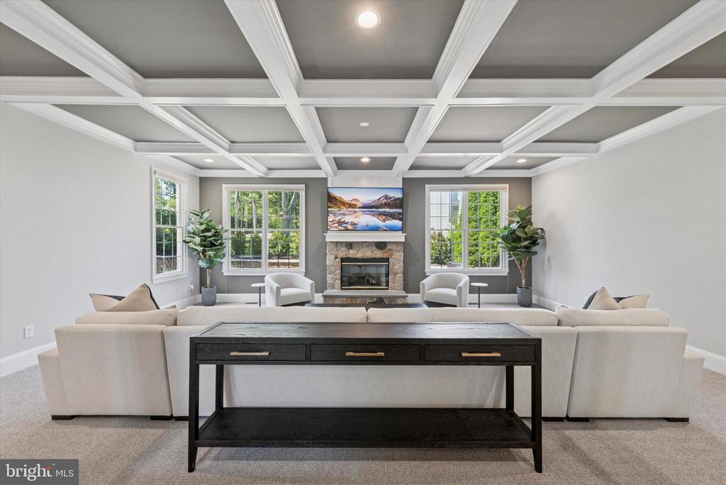 228 WEATHERHILL DRIVE