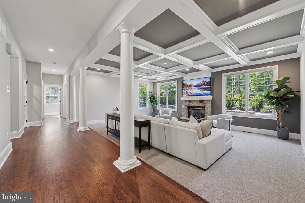 228 WEATHERHILL DRIVE