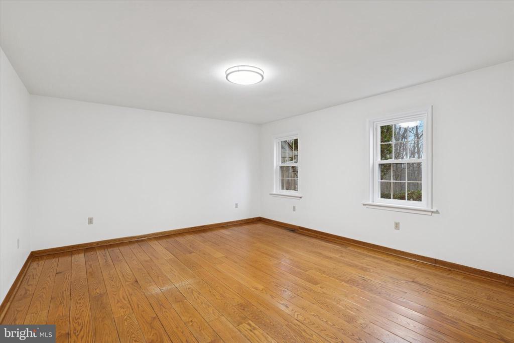 2435 SAINT PETERS ROAD
