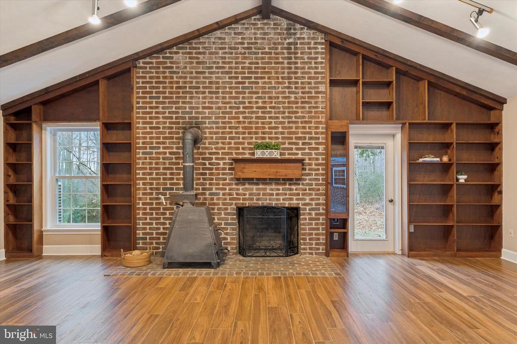 2435 SAINT PETERS ROAD