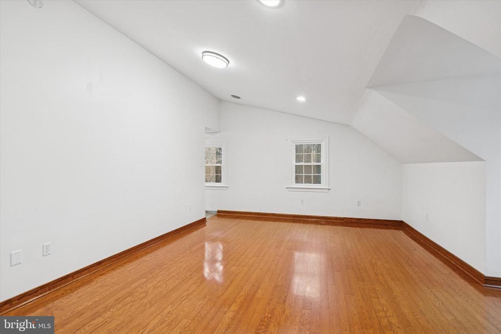 2435 SAINT PETERS ROAD