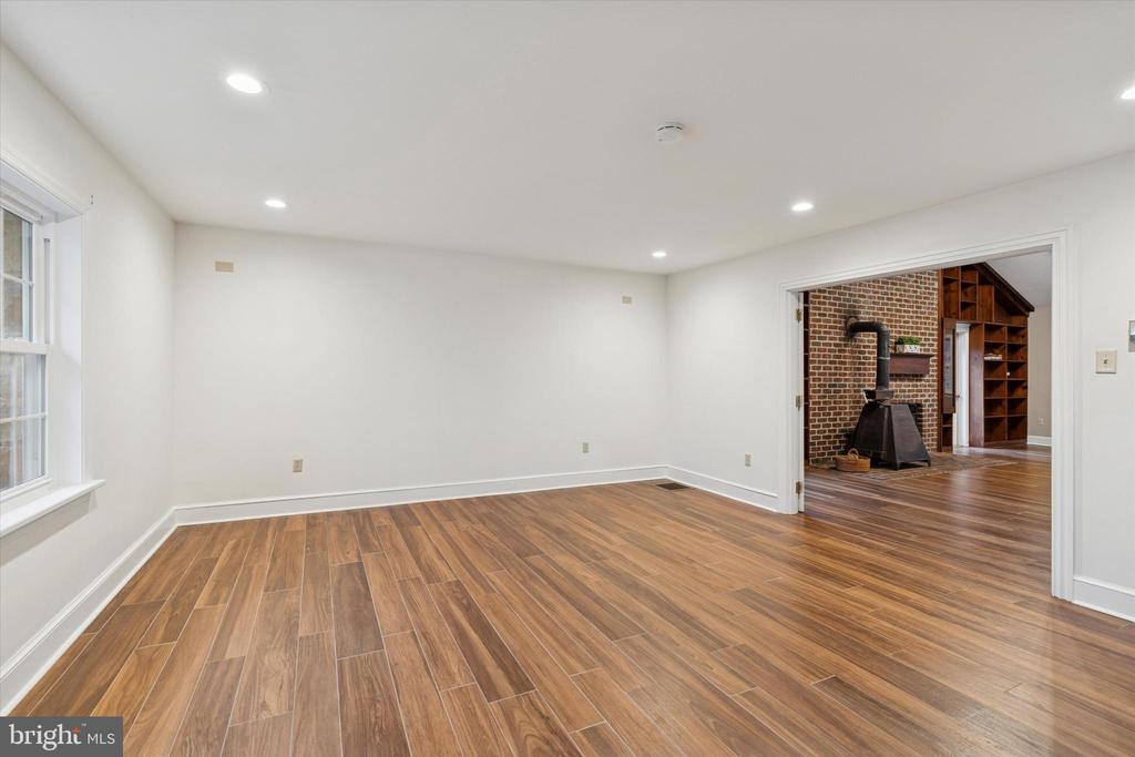 2435 SAINT PETERS ROAD