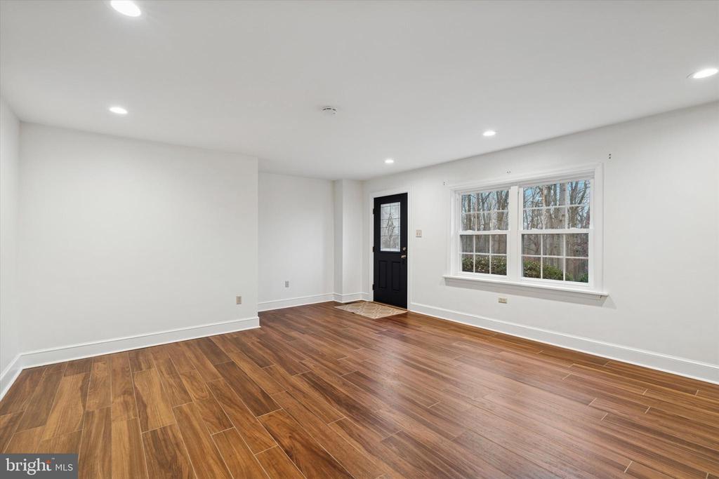 2435 SAINT PETERS ROAD