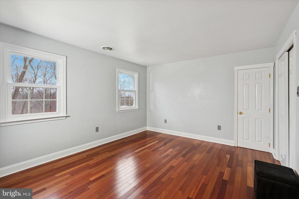 2435 SAINT PETERS ROAD
