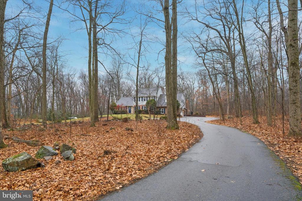 2435 SAINT PETERS ROAD