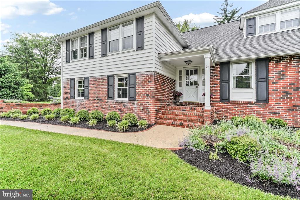 1026 WALTHAM ROAD