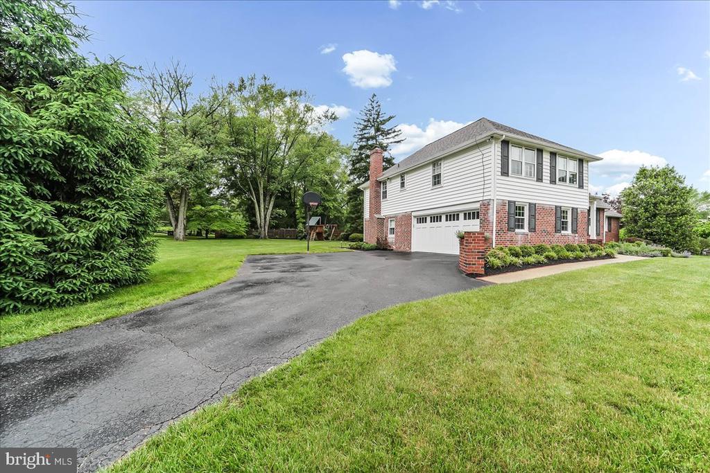 1026 WALTHAM ROAD