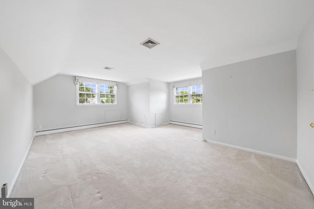 1026 WALTHAM ROAD
