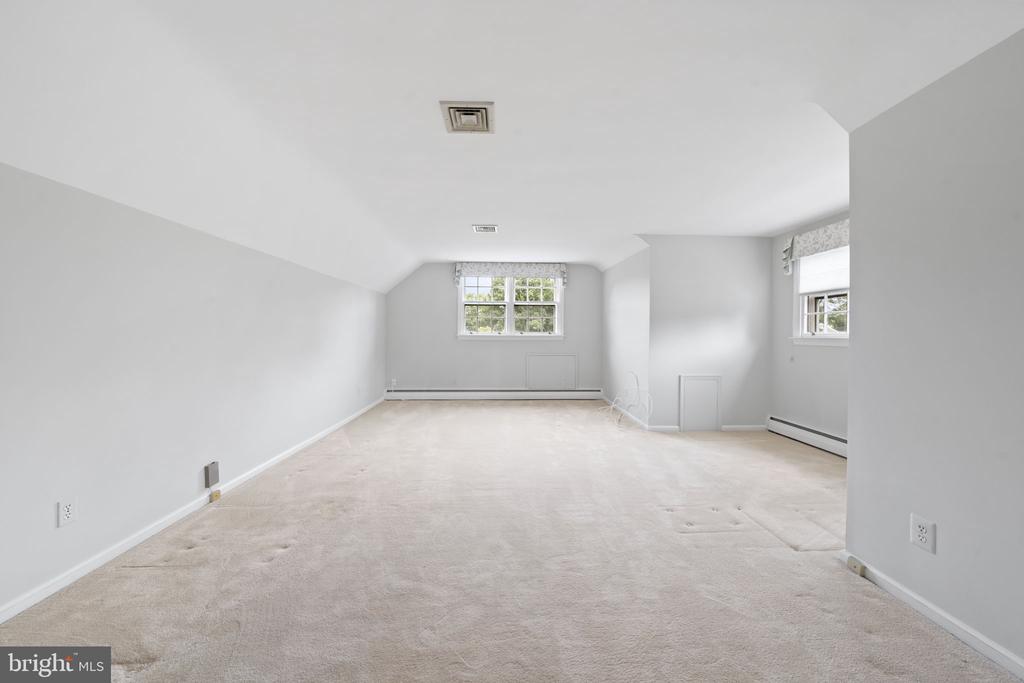 1026 WALTHAM ROAD
