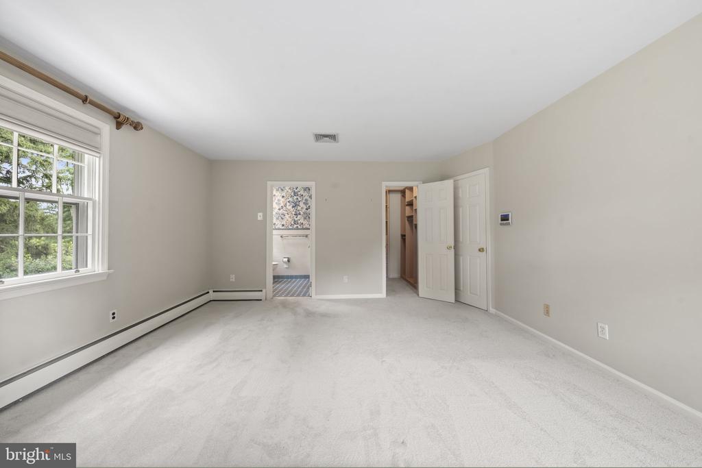 1026 WALTHAM ROAD