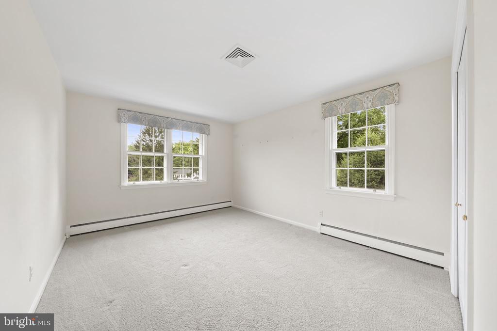 1026 WALTHAM ROAD