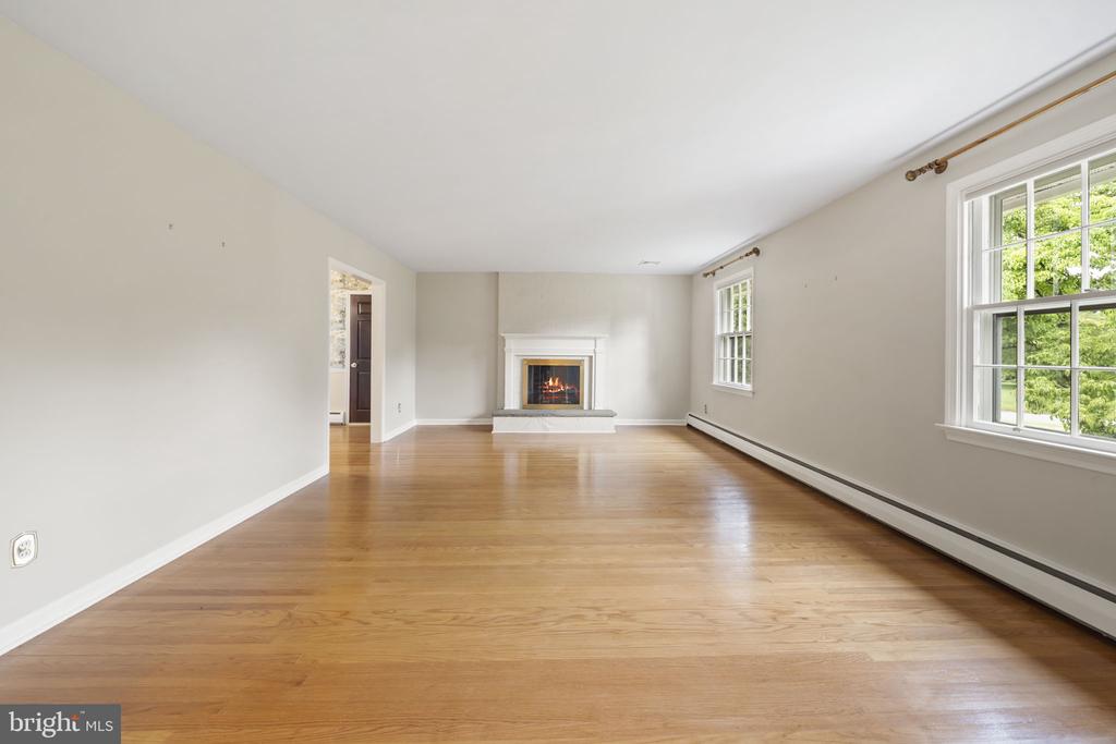 1026 WALTHAM ROAD