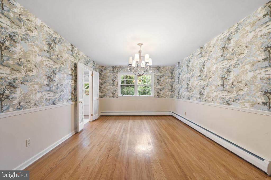 1026 WALTHAM ROAD