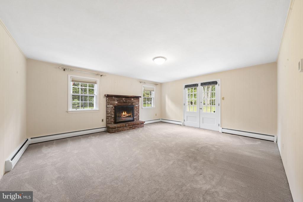 1026 WALTHAM ROAD