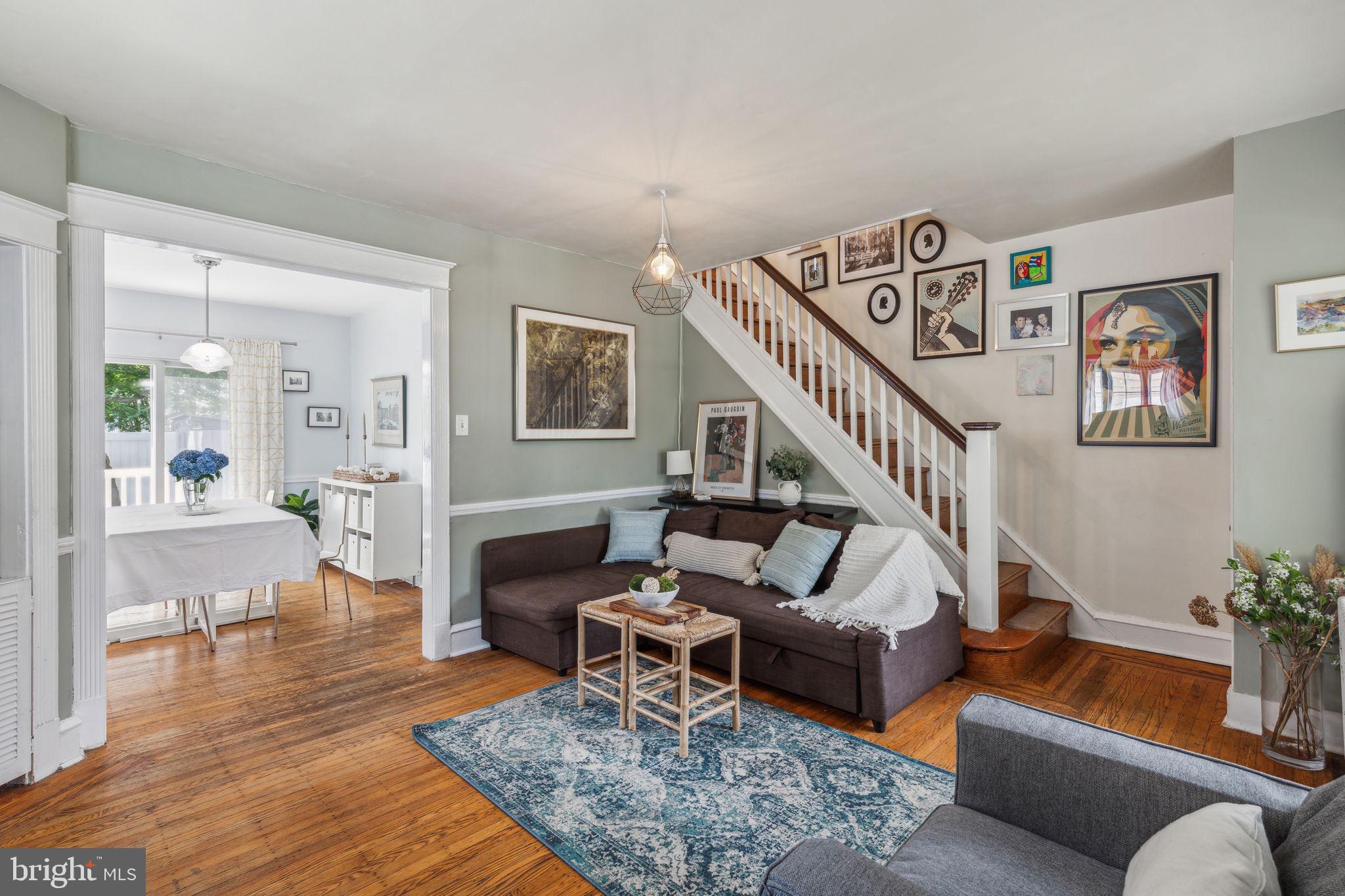 908 Anderson Ave