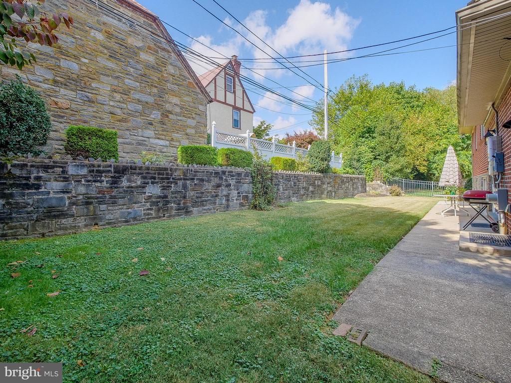 440 EATON ROAD