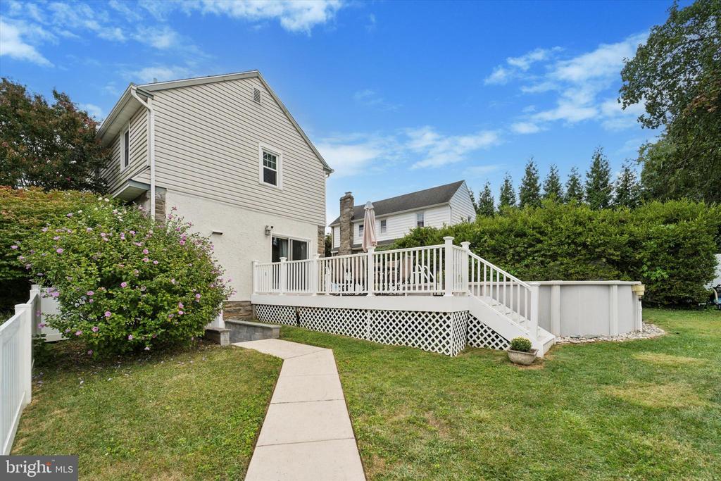 60 LINDBERGH AVENUE