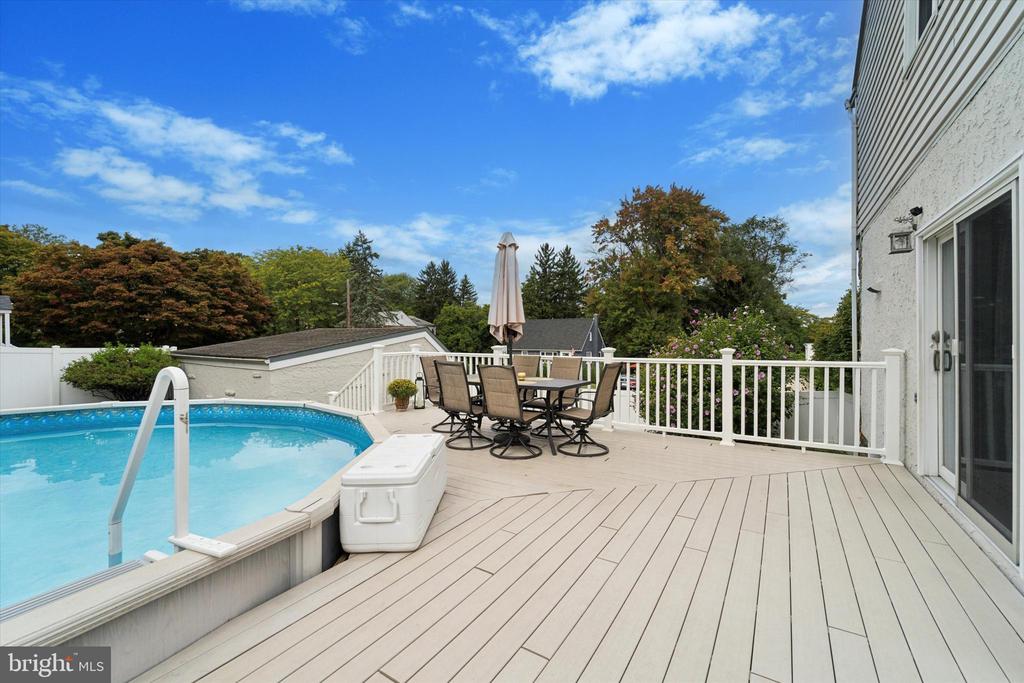 60 LINDBERGH AVENUE